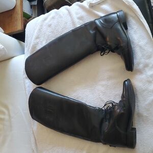 Black equestrian boots